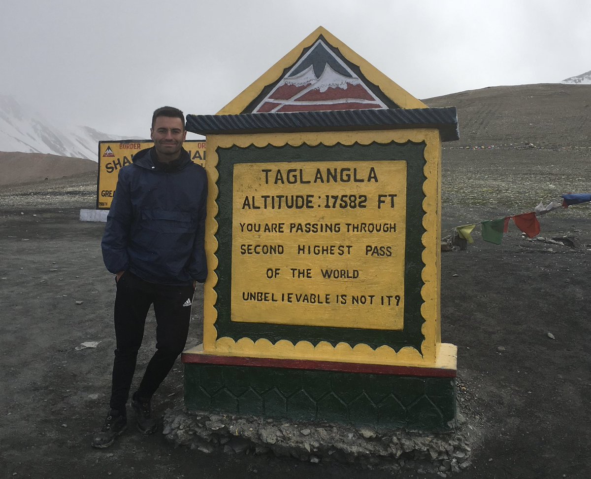 6 years to the day since I survived a journey from hell through the Himalayas.

2 days on a rotting bus, staring out the window at cars that had already gone over the cliff edge, not to mention just missing a landslide at 5 times the height of Snowdonia.

Unbelievable, is not it?