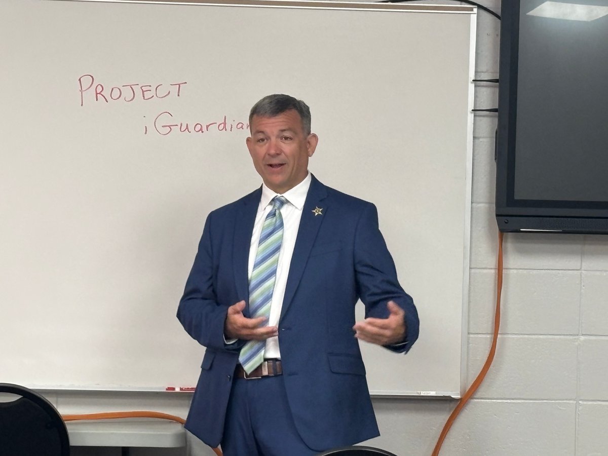 PROJECT iGUARDIAN. Secondary health teachers spend their morning on District PD Day learning about a Homeland Security program called Project#baldwinproud