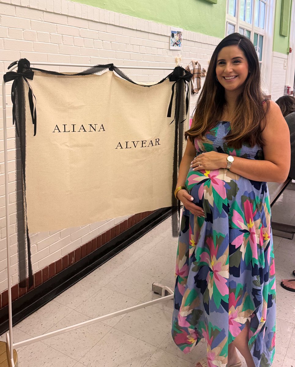ROEworld's tweet photo. A baby is brewing, and so is the excitement! βπΆπ½ Celebrating Ms. Alvear before PD kicks off! π #BabyOnTheWay #SPEDFamily #ROEπππ€ https://t.co/4xFycSEXNC