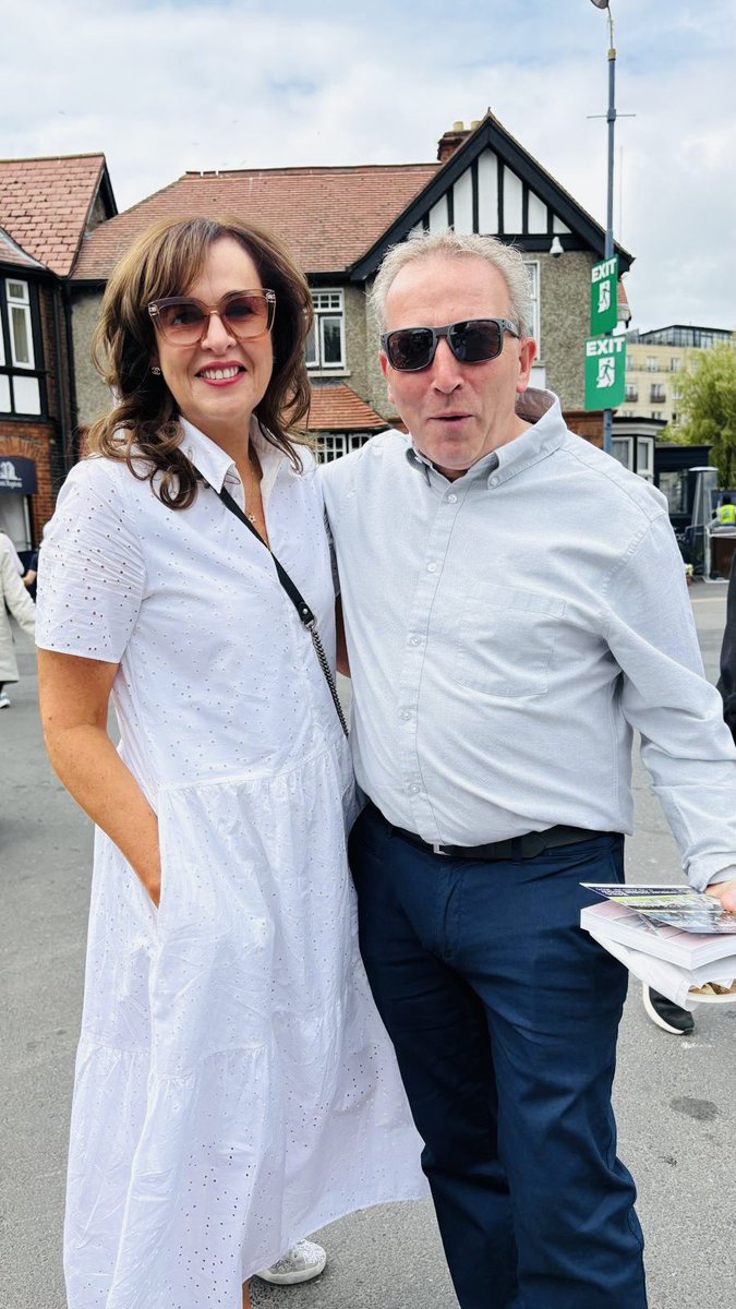 Just never know who you might run into at Dublin Horse show. <a href="/endamcclafferty/">Enda McClafferty</a>