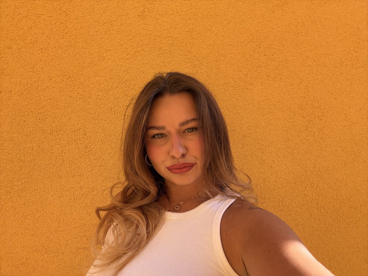 stringinalight's tweet image. happy #f1twtselfieday from me and osc