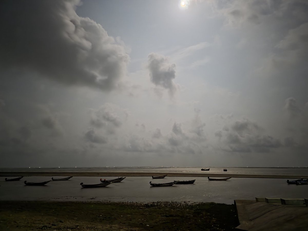 Under the spell of full moon.