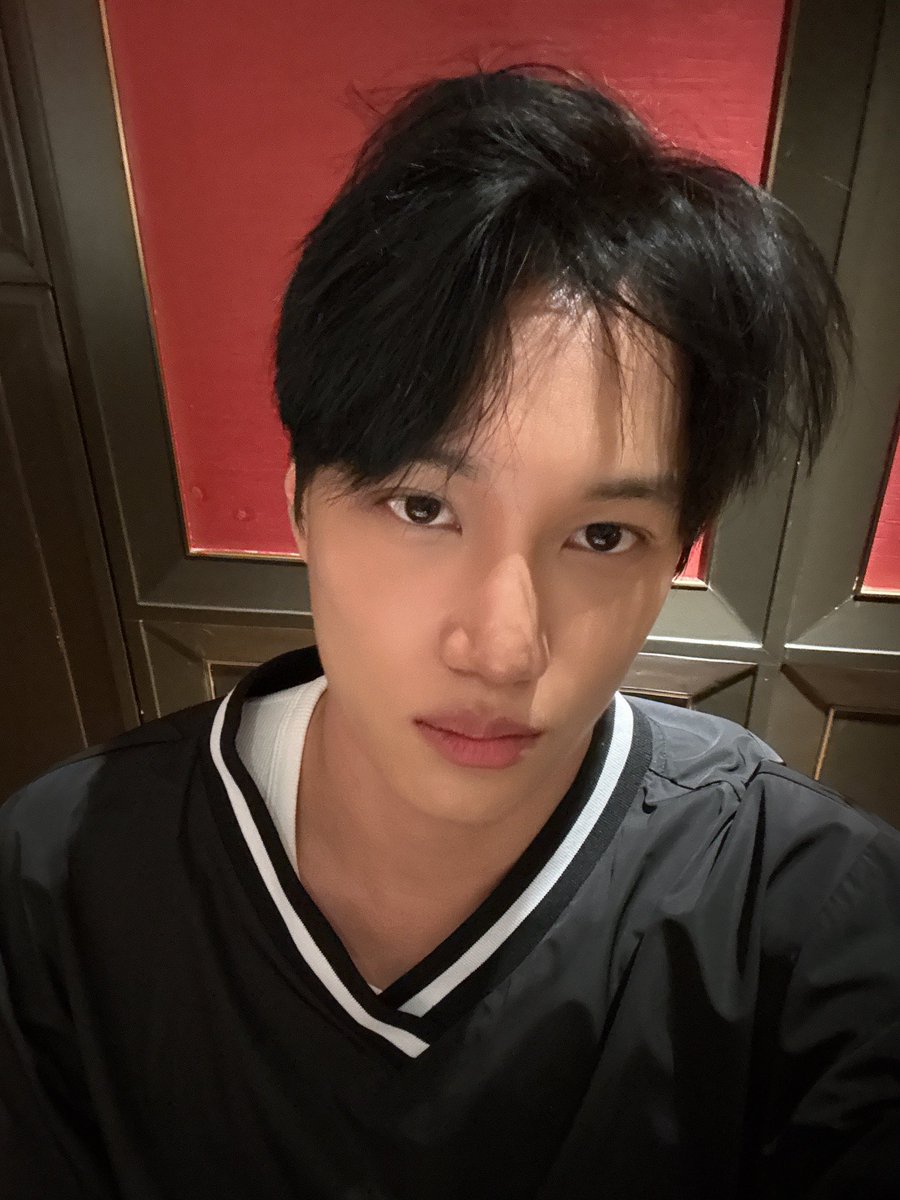 nothingonini's tweet photo. my boyf https://t.co/7F4ohN6A9g