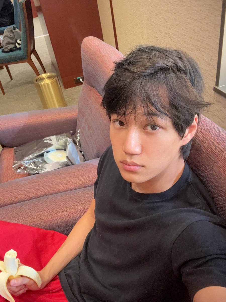 nothingonini's tweet photo. my boyf https://t.co/7F4ohN6A9g