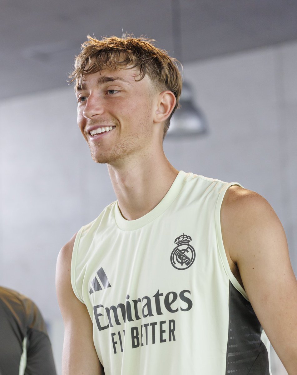 En casa 🤍 <a href="/realmadrid/">Real Madrid C.F.</a>