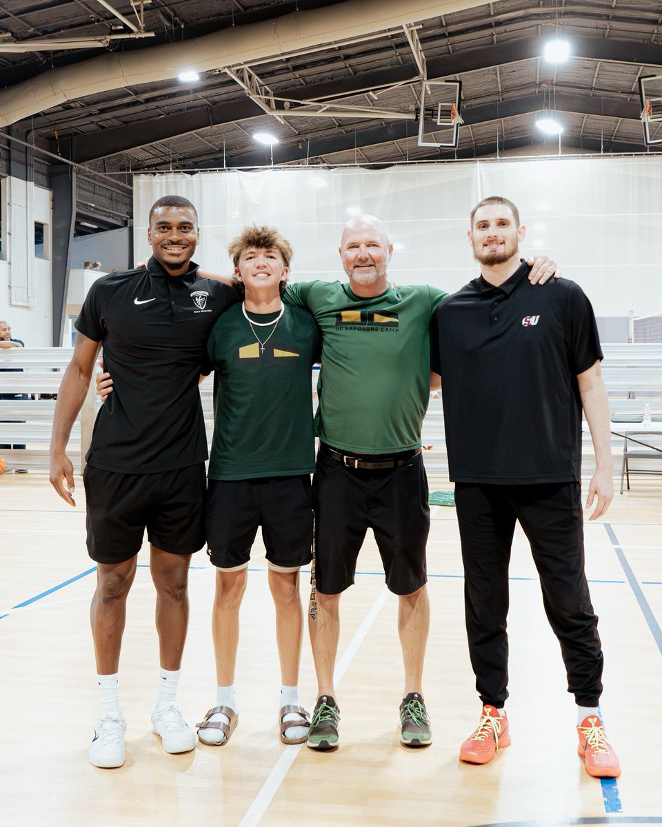 Russell "Coach V" Vanlandingham (@ucexposure) on Twitter photo Special Thanks To <a href="/ctxmbb/">CTX Basketball</a> <a href="/SchreinerMBB/">SU Men's Basketball</a> Coaches on Staff Wednesday in Austin & <a href="/TLUbasketball/">TLU Menโs Basketball</a> <a href="/TC_MensBball/">Temple College Basketball</a> for Coming Out For the Games to Evaluate Local Talent! #UCExposure #SmallGroups #InDepthEvals #FindingFITS #ProvenResults <a href="/StanBonewitz/">Stan Bonewitz</a> <a href="/Coach_AFalke314/">Austin James Falke</a> <a href="/ballhardbball/">BALL-HARD Basketball</a> Special Thanks To <a href="/ctxmbb/">CTX Basketball</a> <a href="/SchreinerMBB/">SU Men's Basketball</a> Coaches on Staff Wednesday in Austin & <a href="/TLUbasketball/">TLU Menโs Basketball</a> <a href="/TC_MensBball/">Temple College Basketball</a> for Coming Out For the Games to Evaluate Local Talent! #UCExposure #SmallGroups #InDepthEvals #FindingFITS #ProvenResults <a href="/StanBonewitz/">Stan Bonewitz</a> <a href="/Coach_AFalke314/">Austin James Falke</a> <a href="/ballhardbball/">BALL-HARD Basketball</a>