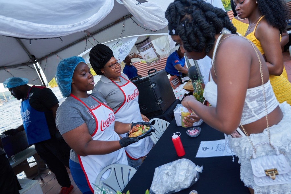 EEEmpire's tweet image. 🔥 Barbahol 2025 Champions! 🔥
From smoky grills to unforgettable flavors — our chefs brought their A-game and the crowd brought the vibes!