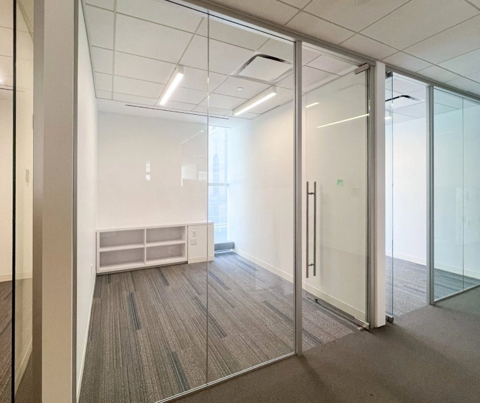 A minimalist workspace designed for maximum impact.

We’re proud to have supported one of the most viewed art museums in the world with a sleek, functional buildout that balances clean lines, modern lighting, and custom shelving to serve the needs of a world-class institution. 🖼️