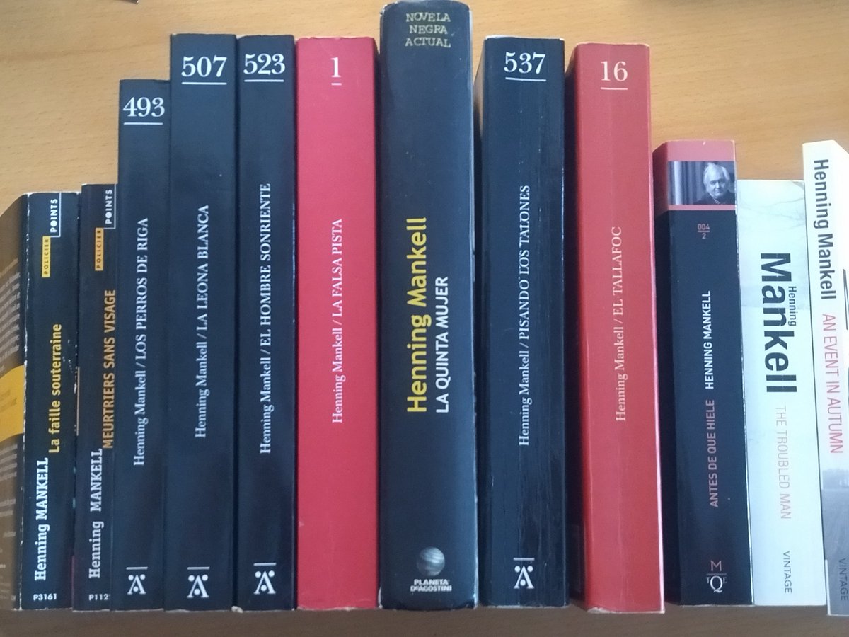 JDospuntzero's tweet image. Lladres i serenos. Sèrie #Wallander.   Police and thieves. Flics et voyous. Cops and robbers. @TusquetsEditor @vintagebooks @EditionsPoints @txellysavalas #Mankell #NovelaNegra @bcnliteratura #Sweden