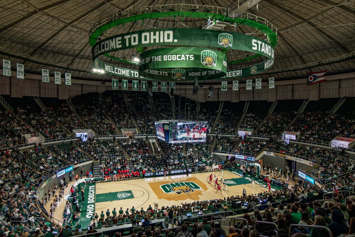 Drew Cabana (@drewcabana_) on Twitter photo After a great conversation with <a href="/Lee_Martin__/">Lee Martin</a>. Iβm blessed to receive my first offer from Ohio university.
<a href="/ChelseaBoysHoop/">ChelseaBoysHoop</a> <a href="/JeffBoals/">Jeff Boals</a> <a href="/grstormbb/">Grand Rapids Storm</a> <a href="/TMarkwith14/">Trent Markwith</a> <a href="/circuitfuture/">UA Future</a> <a href="/UANextBHoops/">Boys UAA</a> After a great conversation with <a href="/Lee_Martin__/">Lee Martin</a>. Iβm blessed to receive my first offer from Ohio university.
<a href="/ChelseaBoysHoop/">ChelseaBoysHoop</a> <a href="/JeffBoals/">Jeff Boals</a> <a href="/grstormbb/">Grand Rapids Storm</a> <a href="/TMarkwith14/">Trent Markwith</a> <a href="/circuitfuture/">UA Future</a> <a href="/UANextBHoops/">Boys UAA</a>
