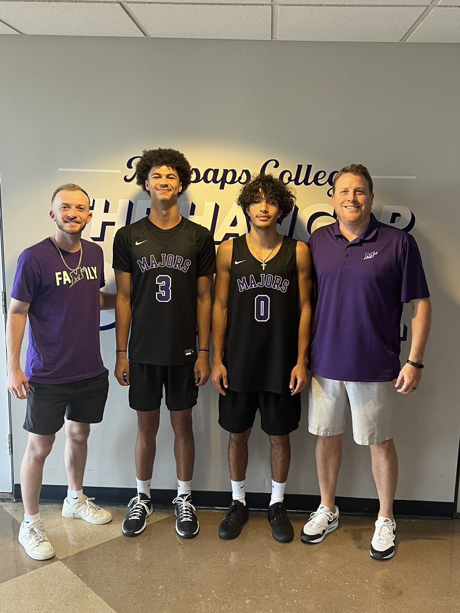Maurice Eddie (@mauriceeddie21) on Twitter photo After having a great visit and conversation with <a href="/levinegriffin/">Griffin Levine</a> and <a href="/CoachKuykendall/">Connor Kuykendall</a> I am blessed to receive an offer from Milsaps college
<a href="/SteeleHoops/">Steele Basketball</a> <a href="/_teamfoa/">San Antonio FOA</a> After having a great visit and conversation with <a href="/levinegriffin/">Griffin Levine</a> and <a href="/CoachKuykendall/">Connor Kuykendall</a> I am blessed to receive an offer from Milsaps college
<a href="/SteeleHoops/">Steele Basketball</a> <a href="/_teamfoa/">San Antonio FOA</a>