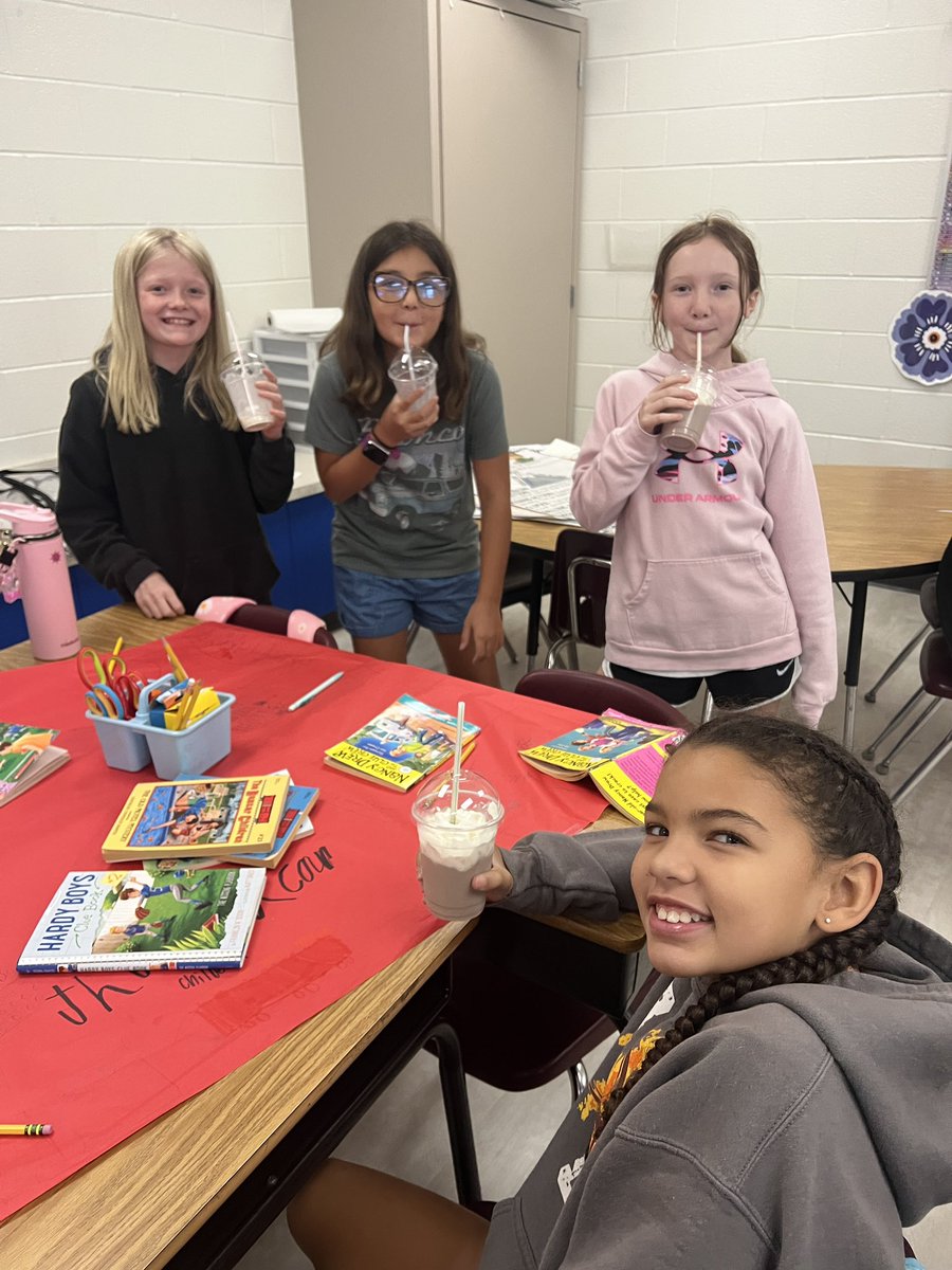 Whitney Oliver tweet media