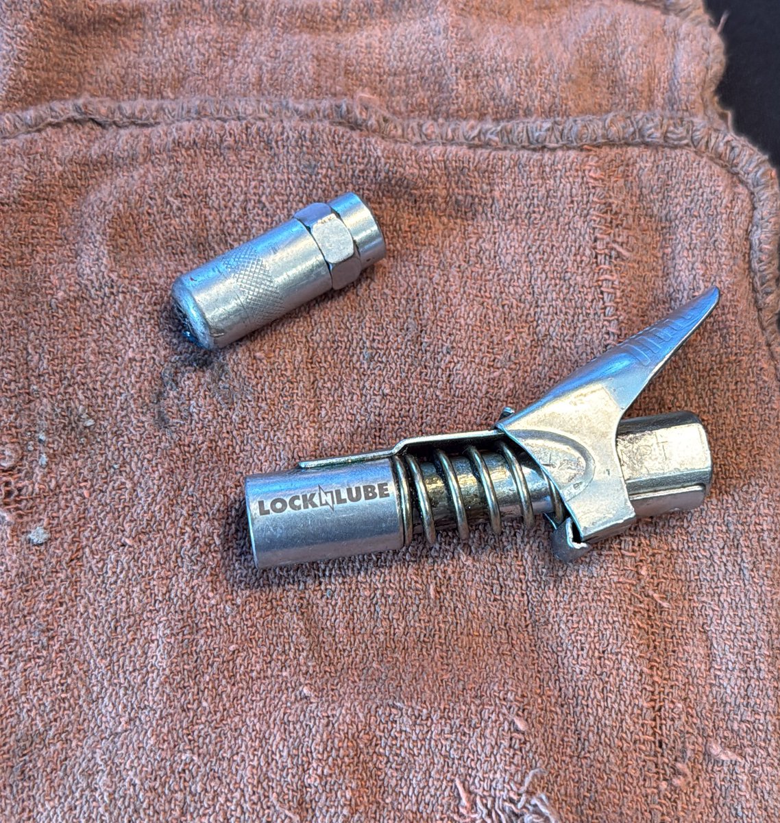 Got another one for AgTwitter what is best #GreaseGunTip? I have tried many grease gun tips including <a href="/LockNLube/">LockNLube</a> which worked for a month but then started leaking too.  Knock off from Amazon lasted longer actually.  I just want a quality normal grease gun end that works, anyone?