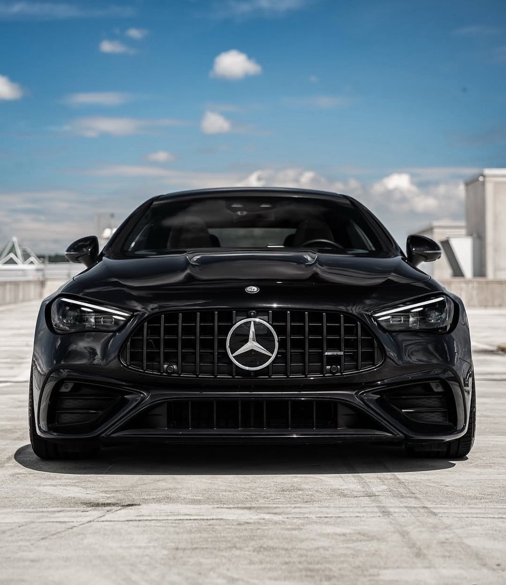 autochat360's tweet photo. Black CLE53 AMG🔥 https://t.co/QBPYQgbvfc