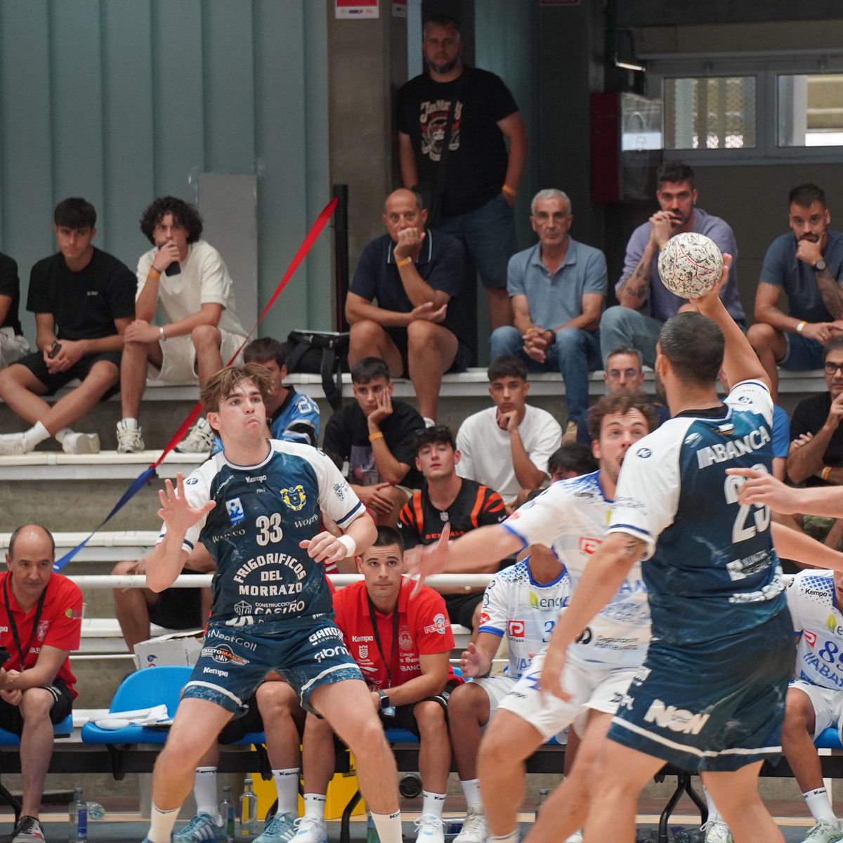 ClubCisneBalonm's tweet photo. Min. 15 (segunda parte)
🦢 - @balonmancangas (22-24)
#InterPontes https://t.co/3MFWeRgXgC