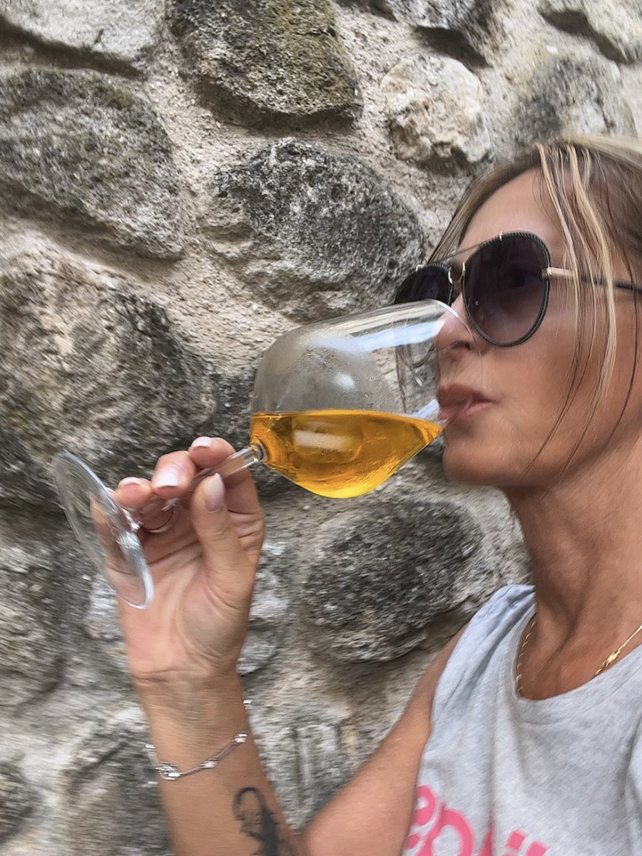 magdafaccioli's tweet photo. Quattro passi per… 😜 https://t.co/KDgdOBh52V
