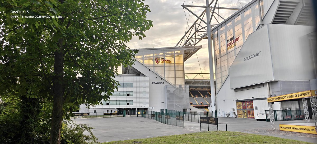 Angekommen 🙌 <a href="/RBLeipzig/">RB Leipzig</a>   <a href="/RCLens/">Racing Club de Lens</a>