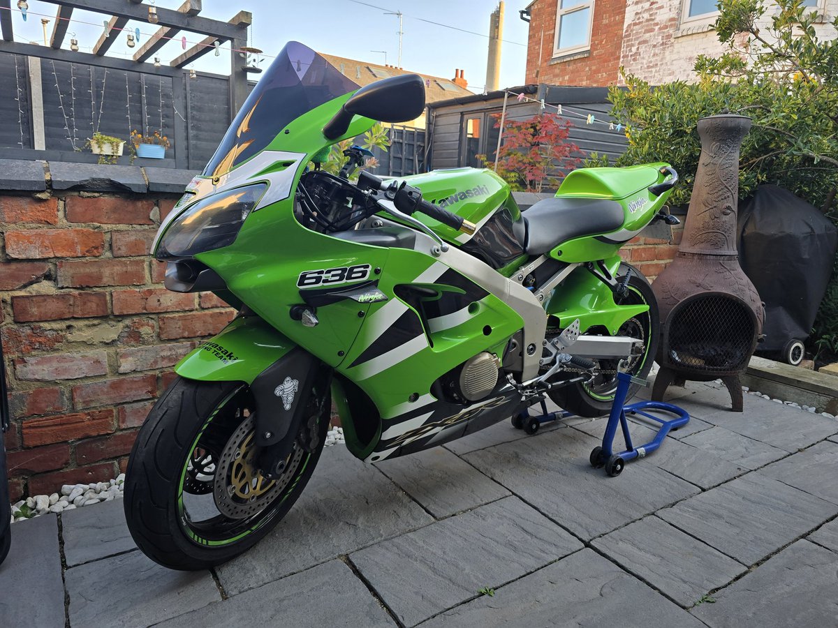 Brian moody Thompson tweet media