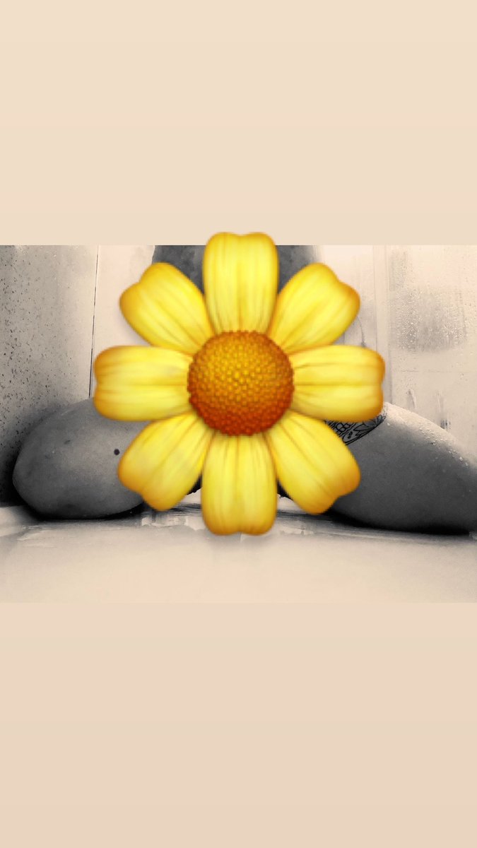 CurvyCanvas17's tweet photo. I decided to have a little play in the shower… 
Want to see it unedited? 

Xo https://t.co/PinDlsxLak