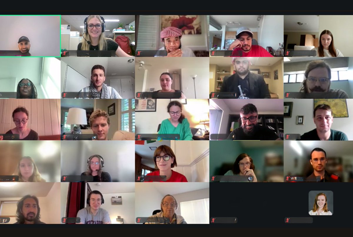 medli_uw's tweet image. Our Advanced Arabic students did so well on their final class presentations! It was great to see everyone’s hard work, creativity, and language skills on full display.