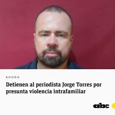 Por favor no le pegues a otra mujer..se nota tu odio, golpeador serial