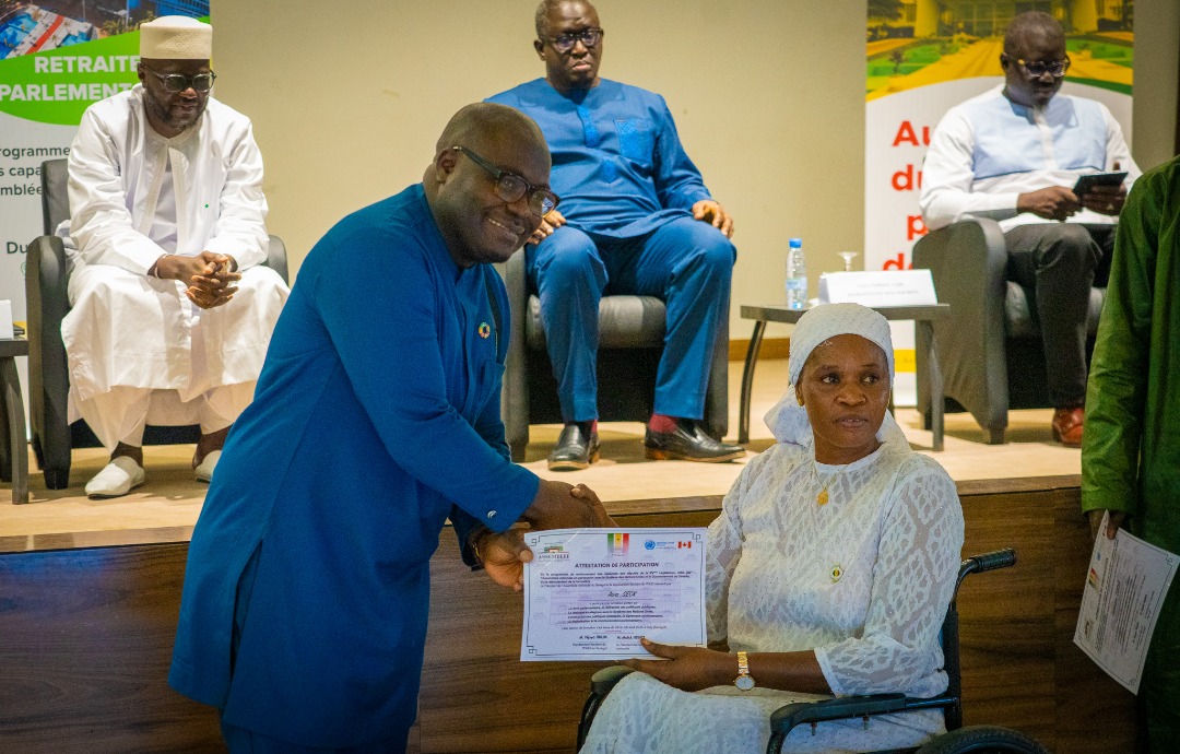 Njoya Tikum 🇺🇳🫱🏼🫲🏽🇸🇳🕊️ (@ntikum) on Twitter photo Clôture inspirante de la retraite parlementaire soutenue par le <a href="/PNUDSenegal/">PNUD Sénégal</a> & le 🇨🇦. Avec les députés, nous avons parlé de numérique, climat, transparence, leadership féminin & justice sociale.
Mais au fond, ce que nous avons construit ici, c’est une promesse d’action. Clôture inspirante de la retraite parlementaire soutenue par le <a href="/PNUDSenegal/">PNUD Sénégal</a> & le 🇨🇦. Avec les députés, nous avons parlé de numérique, climat, transparence, leadership féminin & justice sociale.
Mais au fond, ce que nous avons construit ici, c’est une promesse d’action.