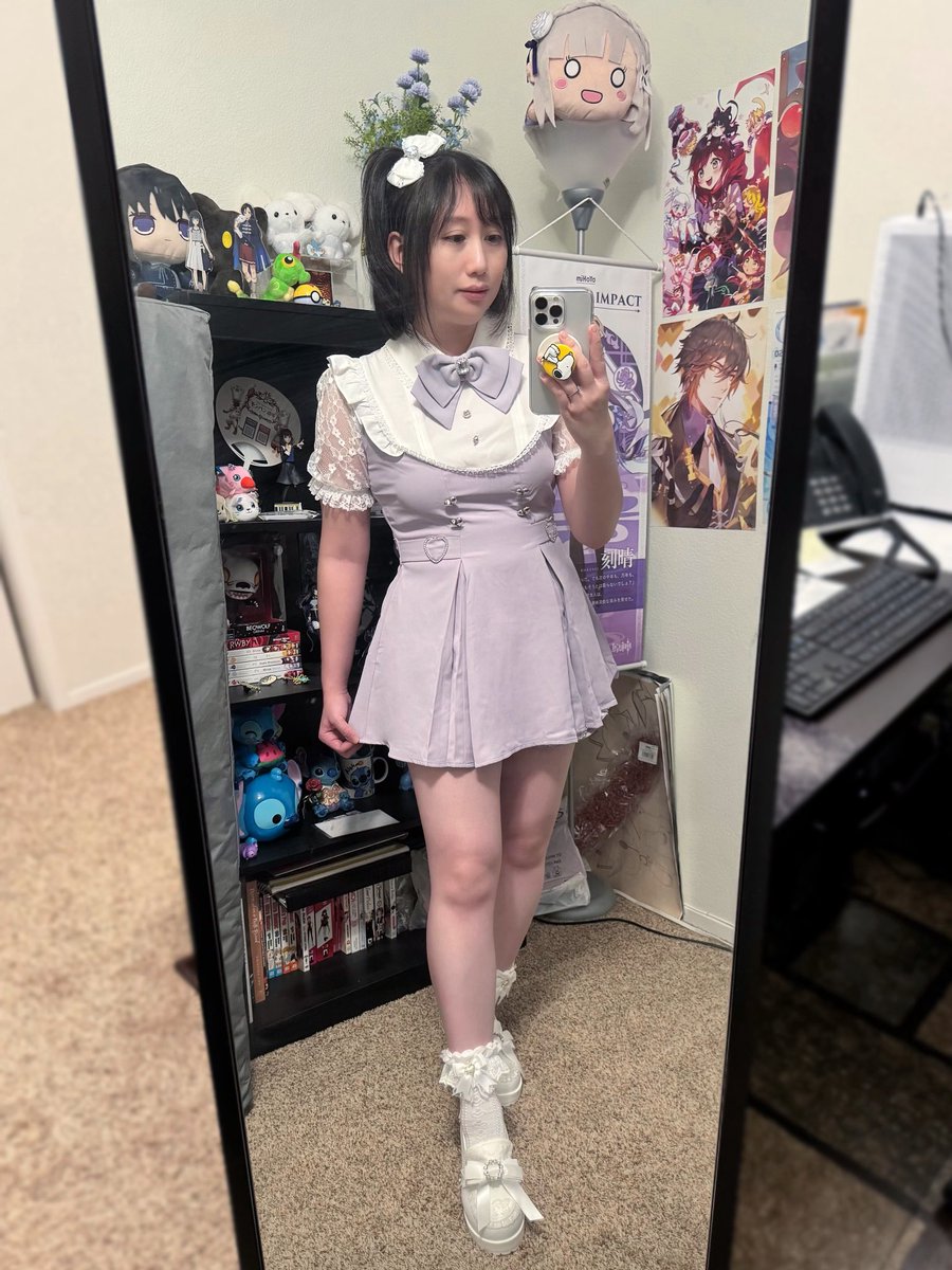 I’ve been wanting to wear something like this! It’s so cute and comfy! 💜 Excuse the no makeup..

Heroine setup (Lilac Grey) from HoneyPepperIX

#jiraikei #jiraikeifashion #jfashion #japanesefashion