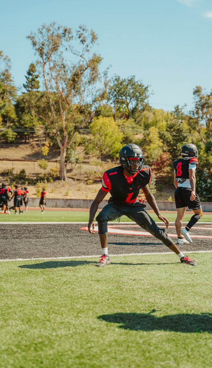 Sophomore defensive back Anthony Billberry (<a href="/antbillberry/">Anthony Billberry</a>) named on JC Gridiron Top Corner watchlist. #LoopRoad