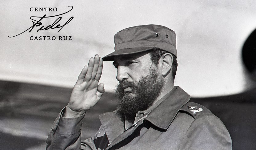 Se cumplen 70 años de la publicación del Manifiesto Nro. 1 del M-26-7, que contenía el programa de la Revolución. Allí #Fidel trazó el camino hacia la victoria y definió las prioridades para una Patria libre y soberana. En su conquista no cejó ni un minuto, #DePieYCombatiendo.