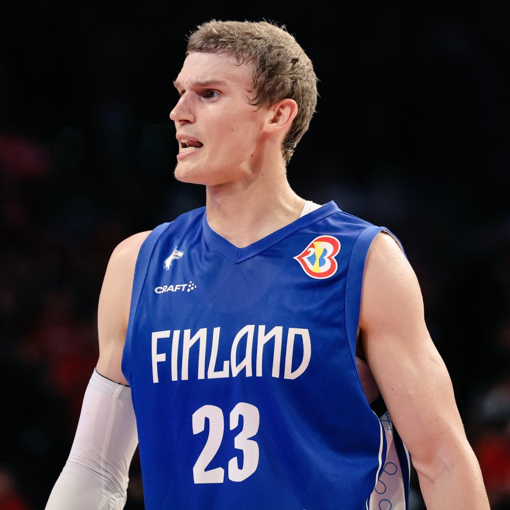 Lauri Markkanen, EuroBasket 2025 öncesi hazırlık maçında Belçika'ya karşı ALEV ALDI! 😱

🔥 48 SAYI
🔥 9 RİBAUND
🔥 7 ÜÇLÜK
🔥 17/24 FG