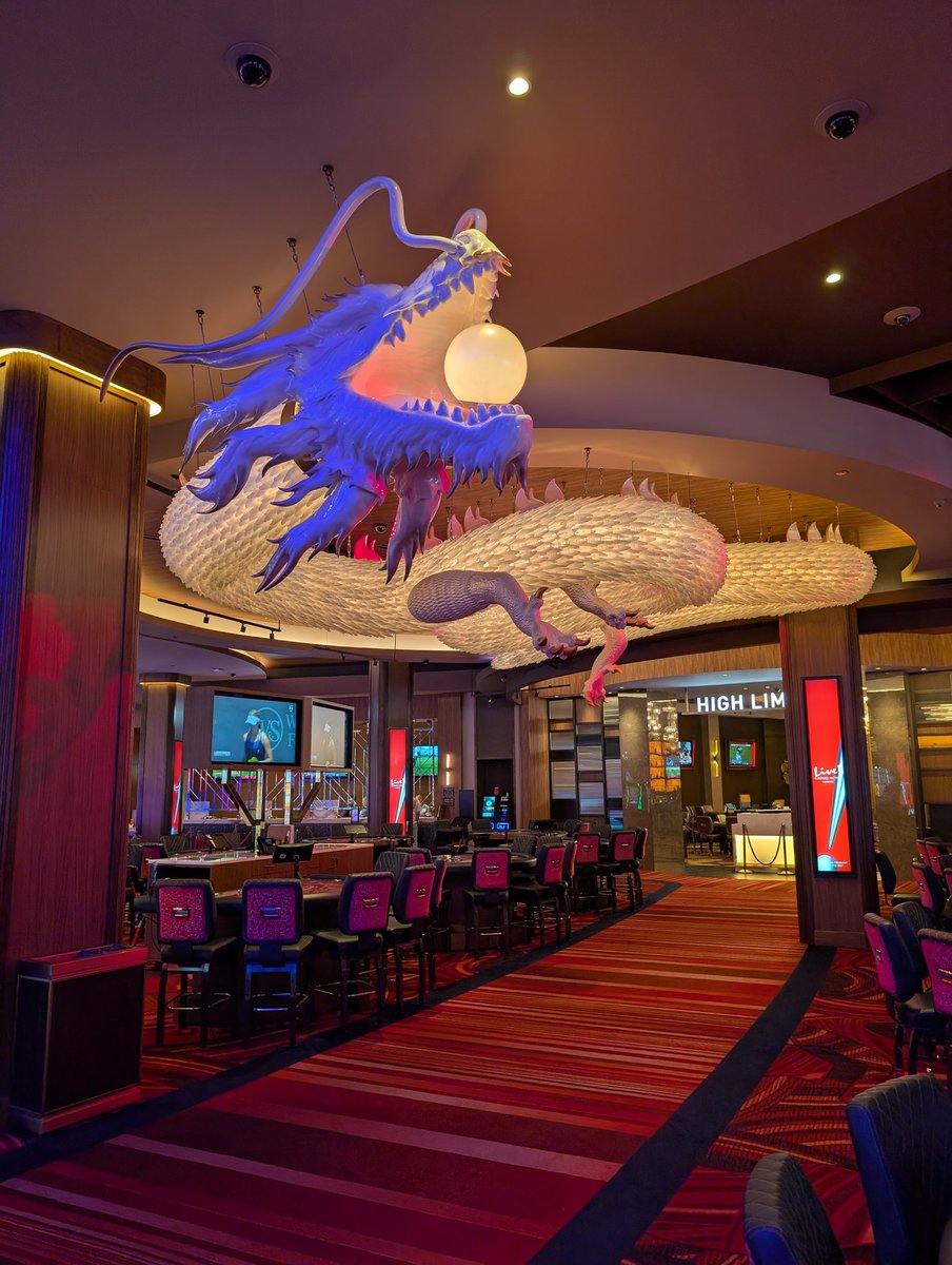 Surprisingly impressed by the new Live! Casino in Shreveport/Bossier. Reminds me a bit like a smaller Durango/GVR.
Might stay here next time.