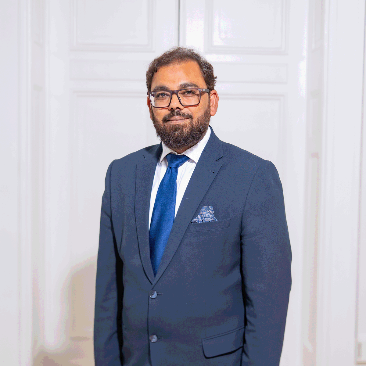 🕊️ “Even in the most hostile environments, spiritual and cultural ties can open paths to peace.”— Dr. Summar Iqbal Babar

As a Fellow at AIA NRW, Dr. Babar explores the Kartarpur Corridor—a unique peace initiative between India and Pakistan that reconnects shared religious