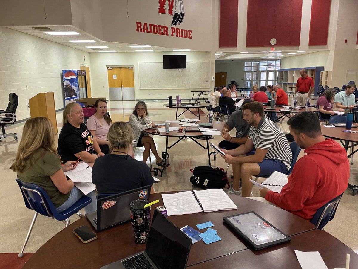 Your WMS staff is back and getting ready for a successful school year! 
#ONEWAMEGO
O - Ownership
N - Next
E - Elevate