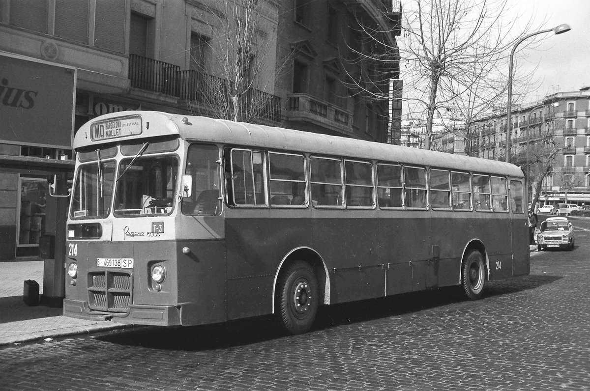 BusBCN tweet media