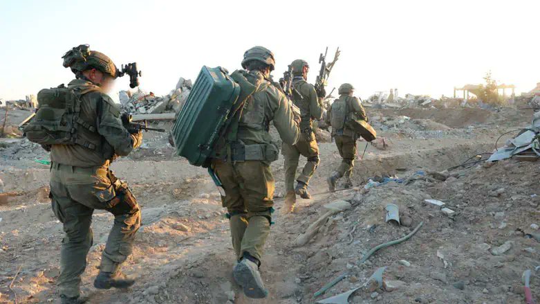 ITON GADOL es Israel y las comunidades judias (@itongadol) on Twitter photo Qatar y Egipto impulsan una propuesta para liberar a todos los rehenes y poner fin a la guerra
Ver nota: itongadol.com/medio-oriente/…
#HamasisISIS #Israel #Gaza #Hamas #Palestine #Yihad #palestina @israel <a href="/Israel/">Israel ישראל</a>MFA #KhanYunis #WestBank #Hesbollah Qatar y Egipto impulsan una propuesta para liberar a todos los rehenes y poner fin a la guerra
Ver nota: itongadol.com/medio-oriente/…
#HamasisISIS #Israel #Gaza #Hamas #Palestine #Yihad #palestina @israel <a href="/Israel/">Israel ישראל</a>MFA #KhanYunis #WestBank #Hesbollah