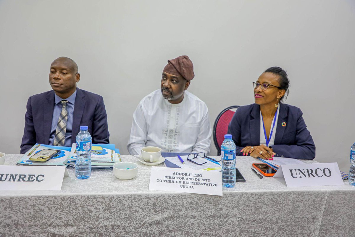 UN_Disarmament's tweet image. 📍Abuja, Nigeria | 7 August | @UN_Disarmament and @odaunrec hosted a high-level roundtable with West African NGO leaders to explore how civil society can advance disarmament and build stronger ties with communities and policymakers. #UNODA #Disarmament