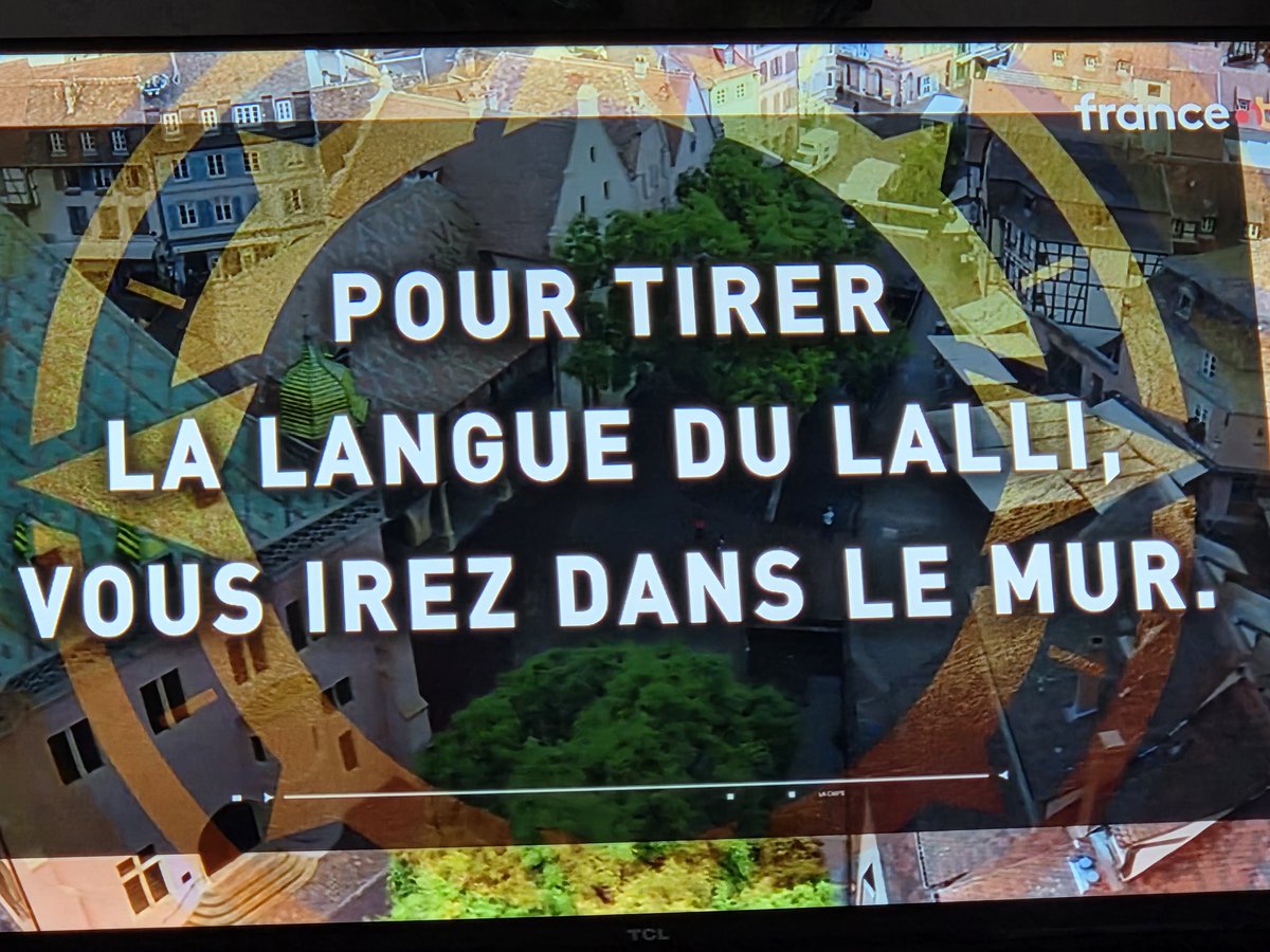 GGOUBAND's tweet image. Devant #lacarteauxtrésors présentée par le sympathique @cyrilferaud 🤗🤗.