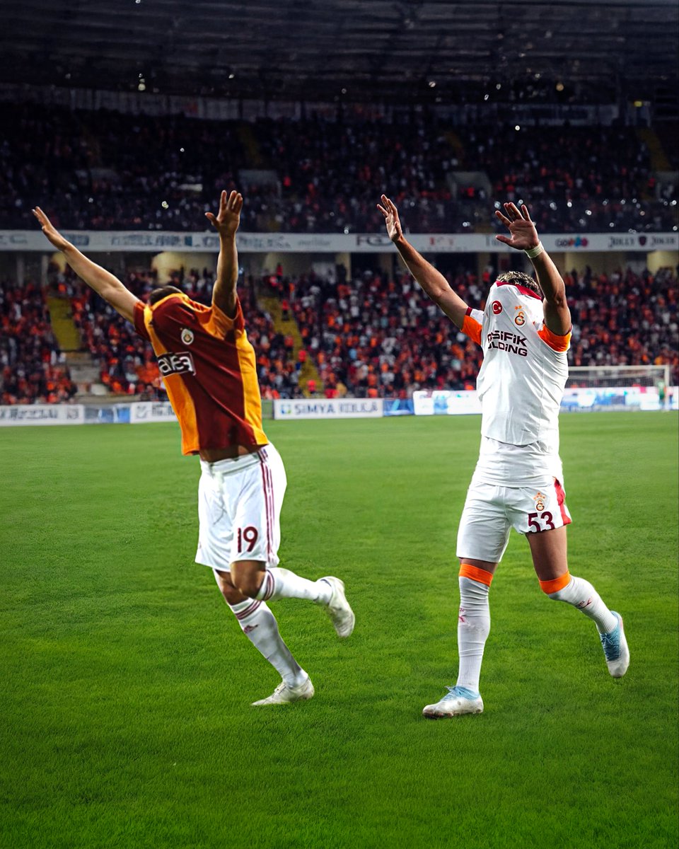 gücünü tarihinden al galatasaray