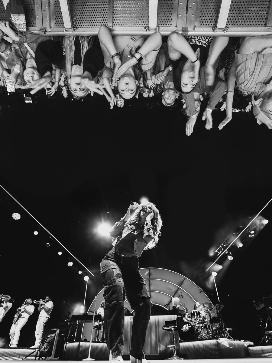 Lake Street Dive (@lakestreetdive) on Twitter photo Portland it’s almost time! We’ll see ya next weekend at <a href="/ThompsonsPoint/">Thompson's Point</a> with <a href="/SammyRaeMusic/">Sammy Rae & the Friends</a> 🙃
📸: Luda Ronky Portland it’s almost time! We’ll see ya next weekend at <a href="/ThompsonsPoint/">Thompson's Point</a> with <a href="/SammyRaeMusic/">Sammy Rae & the Friends</a> 🙃
📸: Luda Ronky