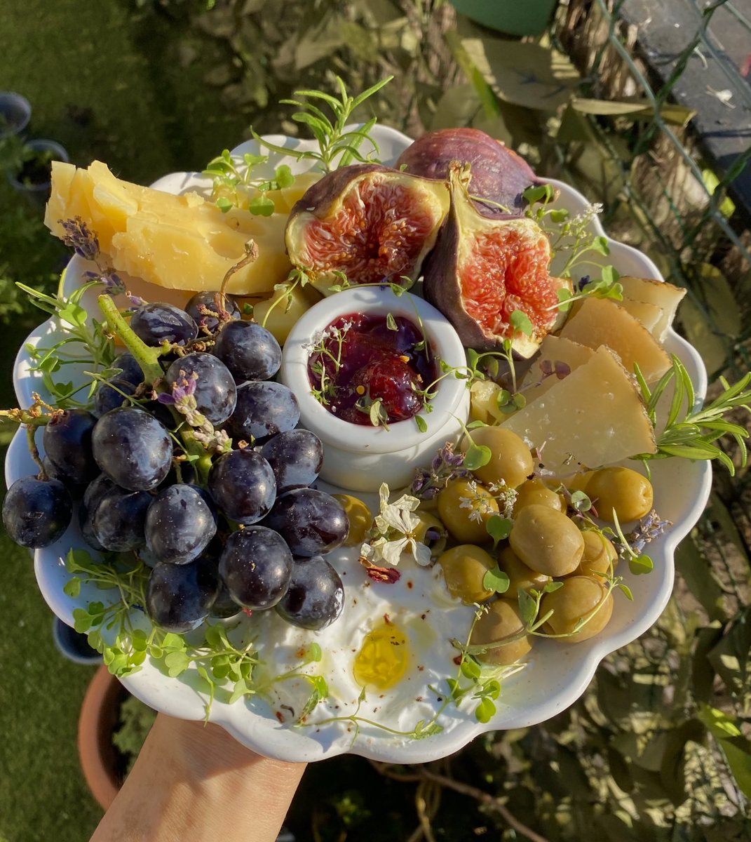 Edith Cecily ۶ৎ tweet media