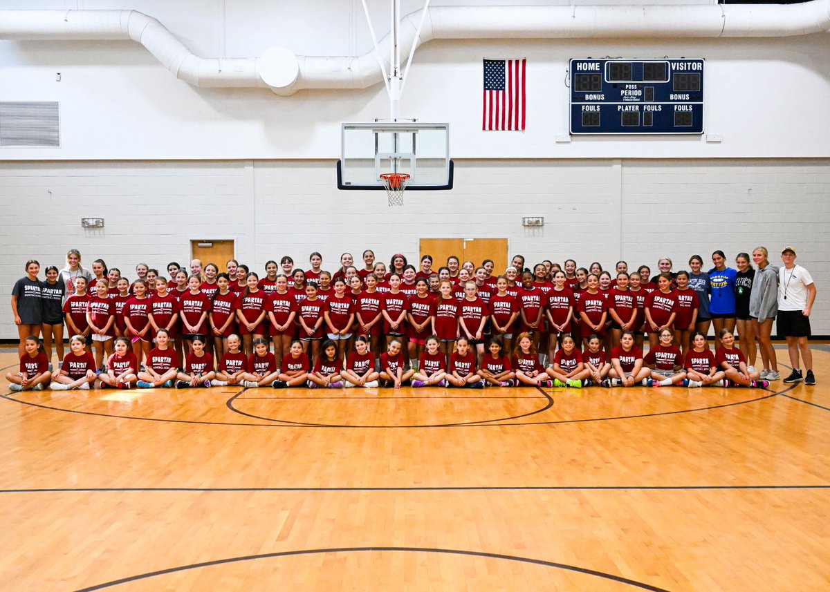 Thank you to all our Girls Session campers &amp; coaches for a phenomenal week of basketball! 🏀🏆