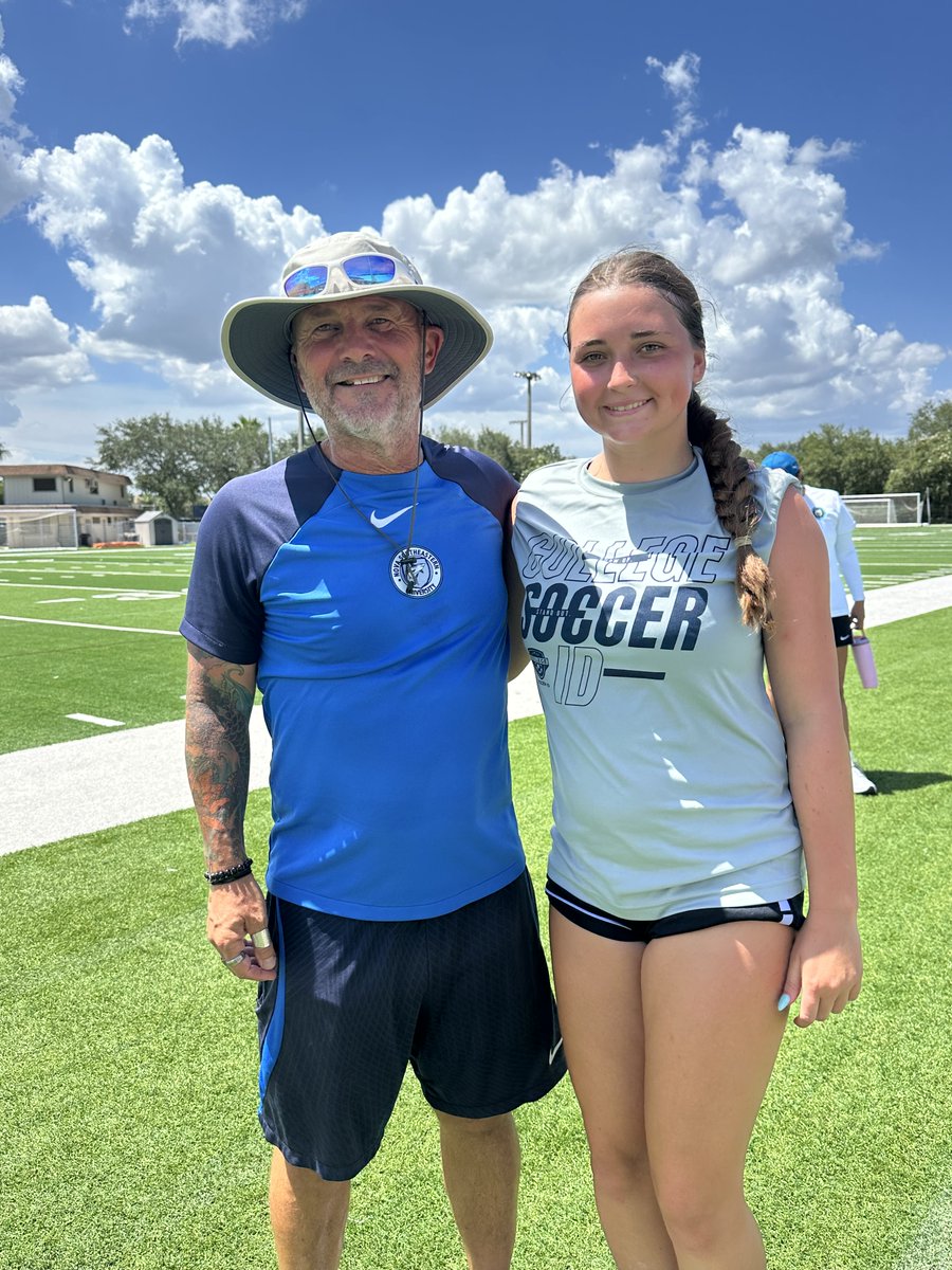 Thanks to <a href="/NSU_WSoccer/">NSU Women's Soccer</a> and HC Amy Vaughan for the coaching and camp last week. Loved the campus and experience! #gosharks
<a href="/CoachGusMota/">Gustavo Mota</a> <a href="/AHFC08GECRL/">Albion 07/08 ECNL-RL (U18/19)</a> <a href="/ahfcsoccer/">Albion Hurricanes FC</a> <a href="/TheSoccerWire/">SoccerWire</a> <a href="/CollegeSoccerID/">College Soccer ID</a> <a href="/ImYouthSoccer/">ECNL/GA/Recruiting/College Soccer</a> <a href="/SLcoachE/">Kaitlyn Eidson</a>
