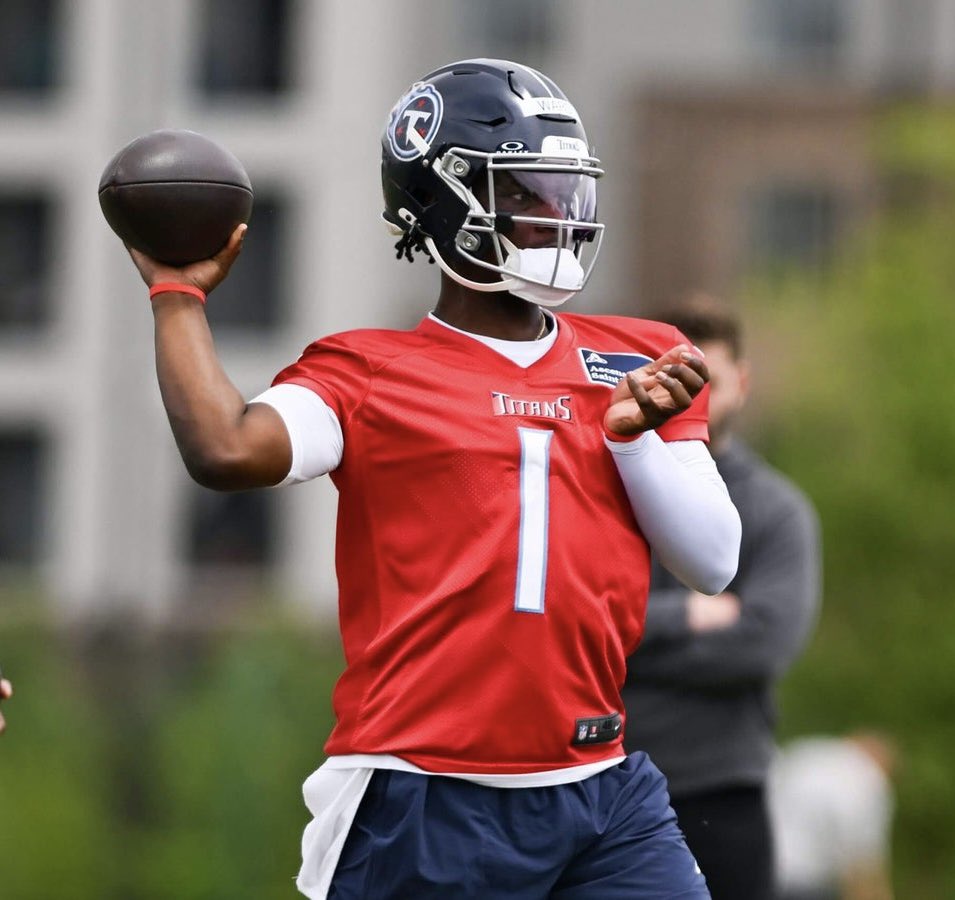POWERFUL: #Titans QB Cam Ward with a powerful message about GOD before playing in his first NFL game.

“I just put my head down and work every day. I’ve prayed about it. I’ve been praying for this moment since I was six. I’m blessed”

“All you have to do is believe in God &amp; work”