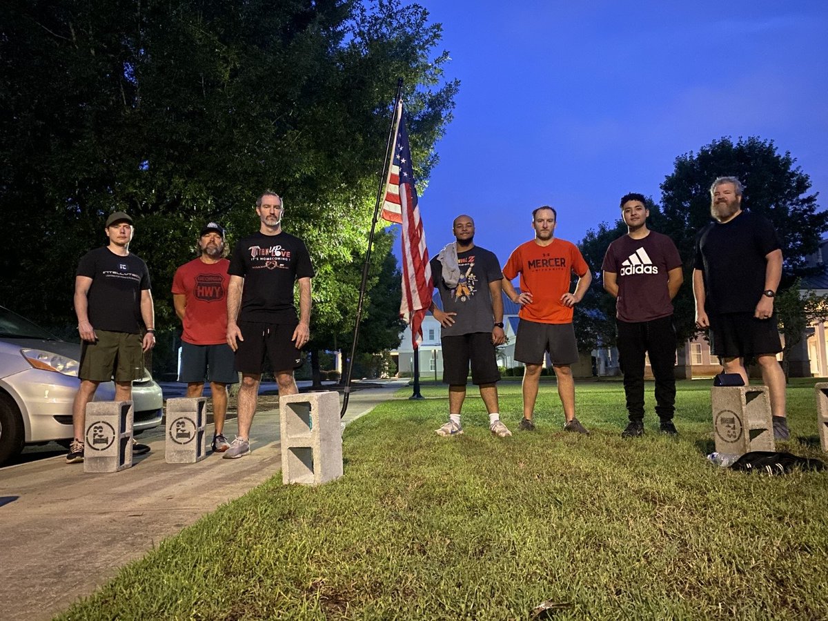 THE BOYS ARE BACK IN TOWN! Glad to have Pinky and Short Circuit back here on college break to lead us in a beatdown deck workout. #PeerLed #LeadershipFactory #KeepAccelerating