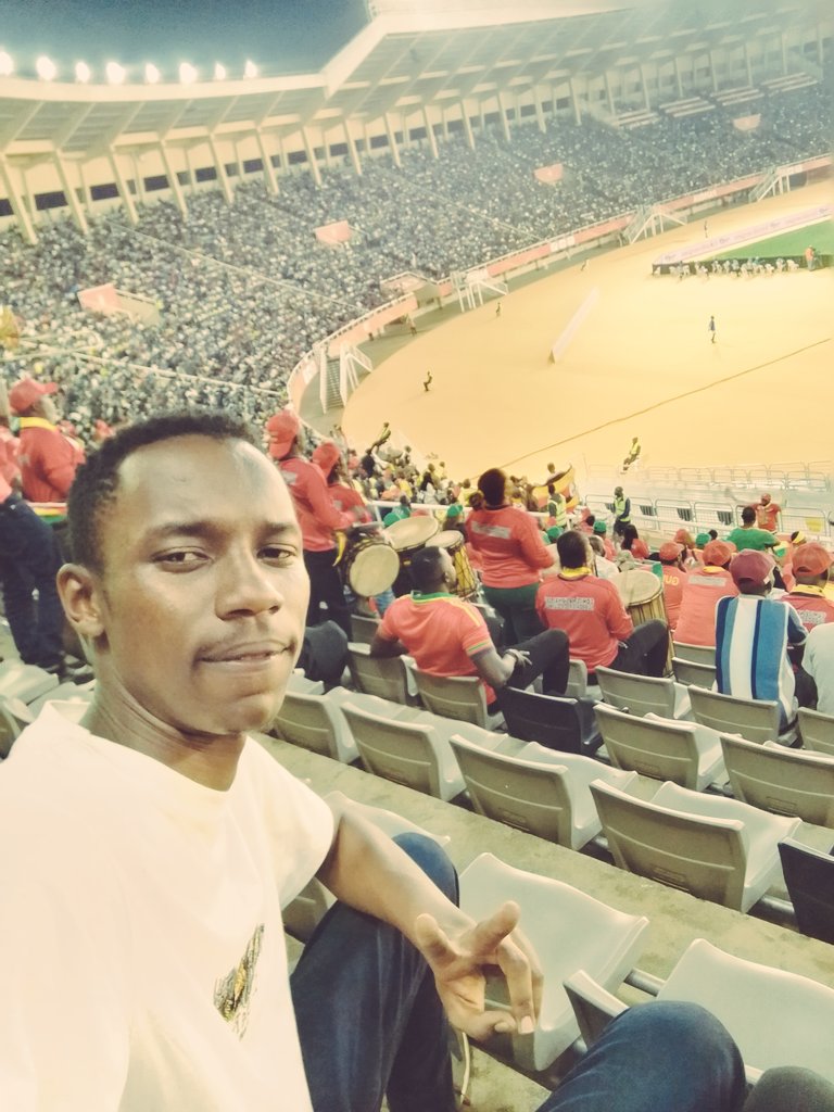 masspaul_'s tweet photo. Showed up at the opposition camp Guinea. The drams were good from their fans  but the kabazi from the Uganda cranes was 💯💯MASSIVE... 🔥🔥
WE showed up at namboole, that Ahimbiswe finish my Goddd... #CHAN2025 https://t.co/Go64HOWAou