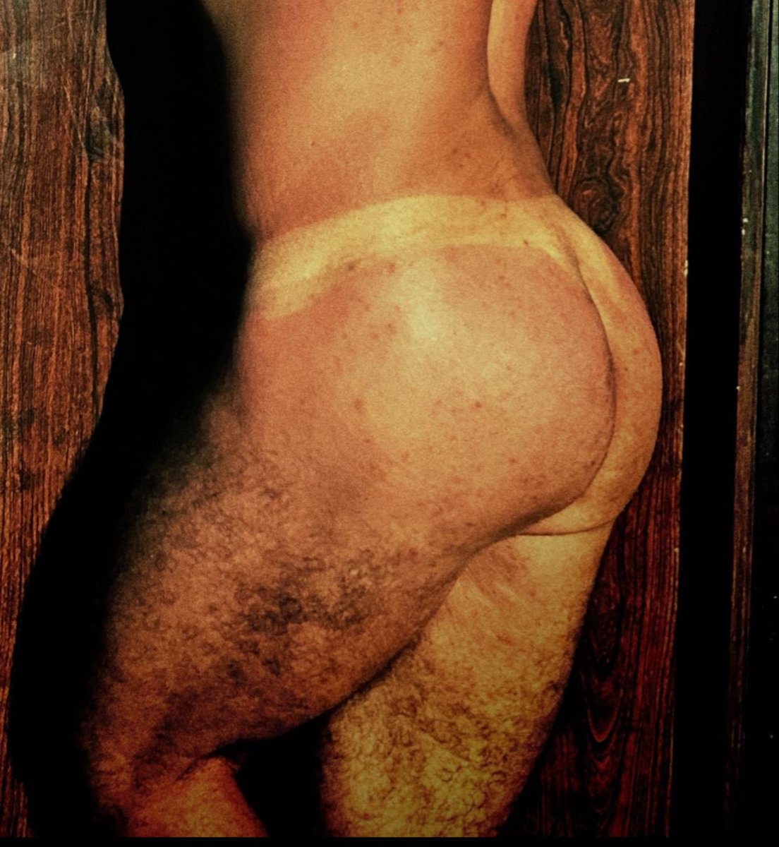 jorgegermano_br's tweet photo. #butt https://t.co/X3V4YSlP4n