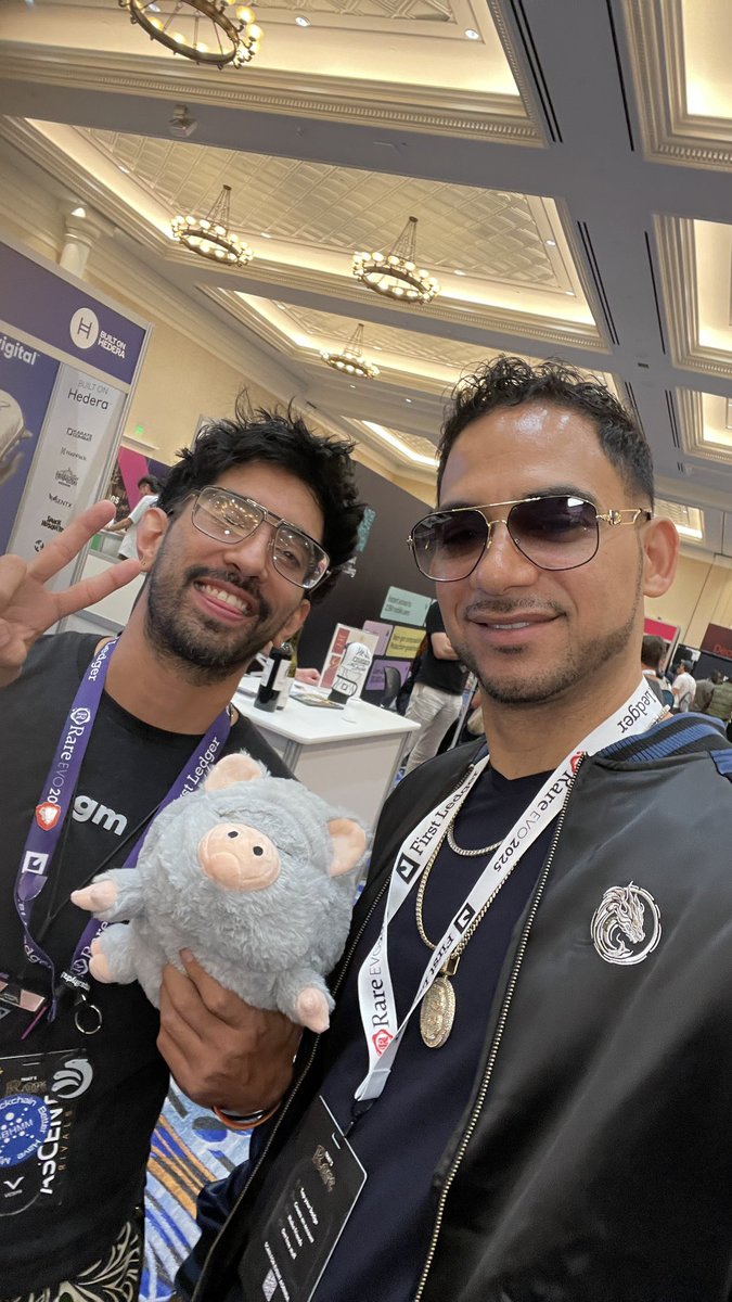 Cassius Cuvรฉe ๐๐๐ฝ (@cassiuscuvee) on Twitter photo My man <a href="/MiggyCryptoX/">Migtoshi Cryptamotoโข๏ธ ๐ก</a> making his presence felt <a href="/RareEvo/">Rare Evo: A Blockchain Event</a> ๐ฅ My man <a href="/MiggyCryptoX/">Migtoshi Cryptamotoโข๏ธ ๐ก</a> making his presence felt <a href="/RareEvo/">Rare Evo: A Blockchain Event</a> ๐ฅ