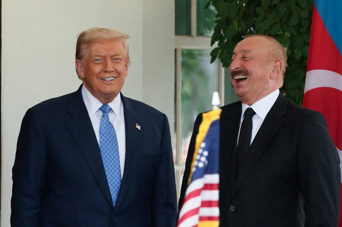 Tarixi Zəfərin lideri – Ali Baş Komandan İlham Əliyev