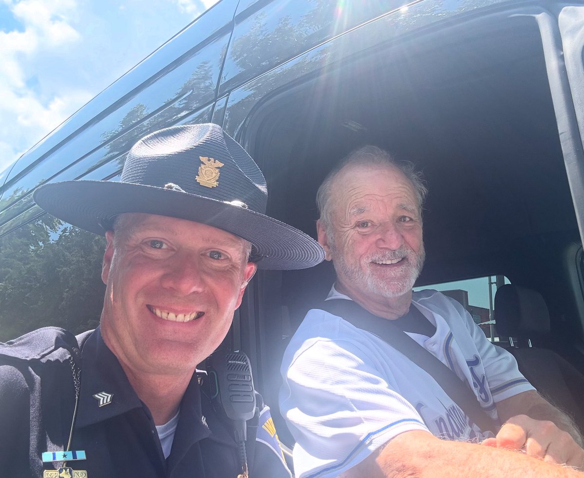 ISPVersailles's tweet image. Even a legend like Bill Murray knows to buckle up.  Mr. Murray and his band are playing this evening at the state fair.  

Buckle up and have a safe weekend Indiana!!

Whats your favorite Bill Murray line from one of his movies? (Clean of course)

#indianastatefair #perksofthejob