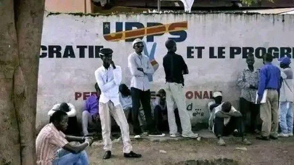 UDPS vient d'un mot grec urdepolos qui signifie chanvre fortement dosé.<a href="/d/">d</a>’ante @Makoba_Y <a href="/pmgalance/">Paulin Galance</a>